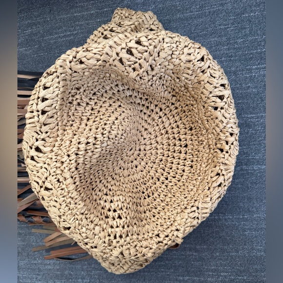 Upcycled YSL raffia tote. Custom Woven Bag with Real Leather Braided details. - Picture 6 of 15